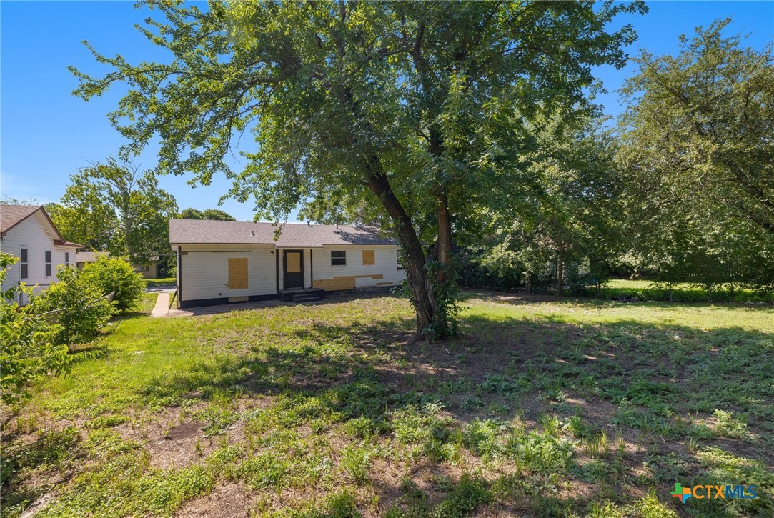 1303 N W S Young Drive Property Photo 22