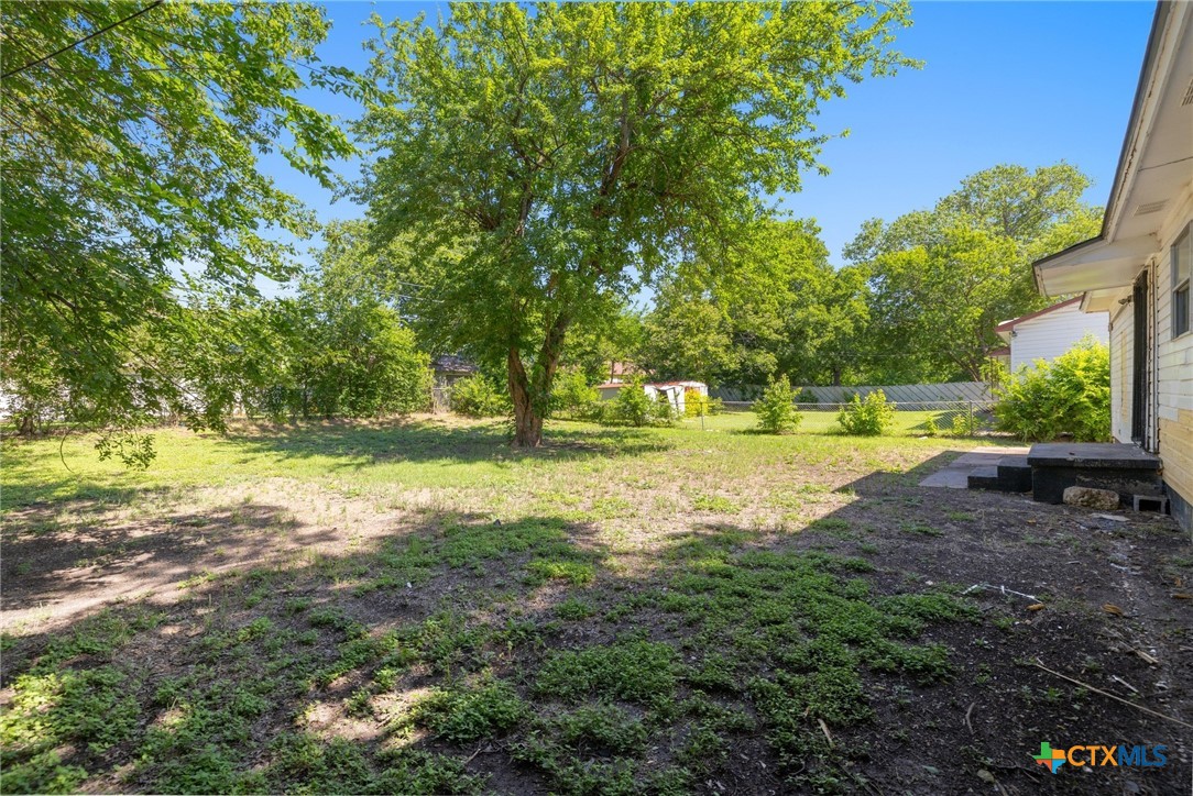 1303 N W S Young Drive Property Photo 24