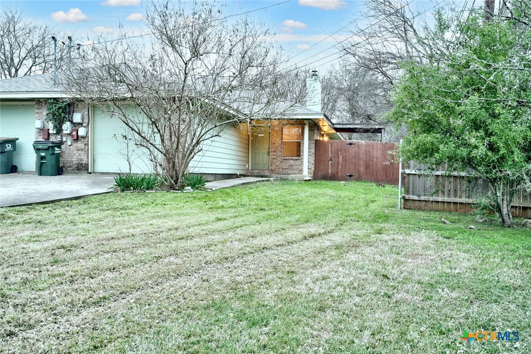 108 Hughson Court Property Photo 1