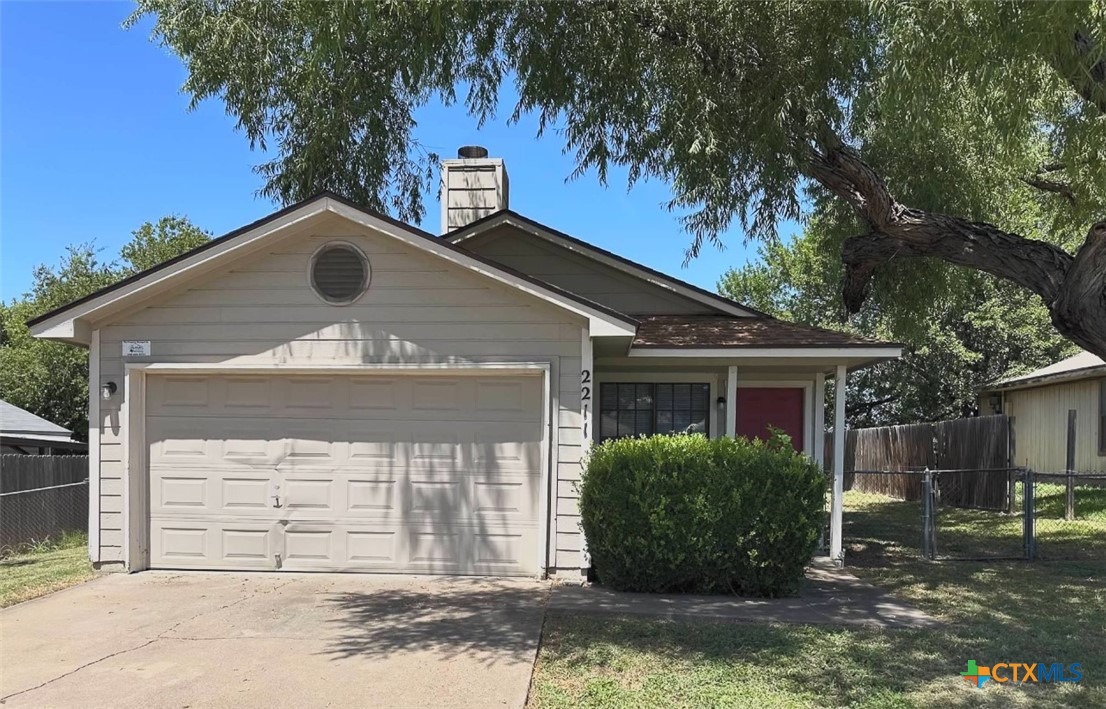 2211 Barry Drive Property Photo 1