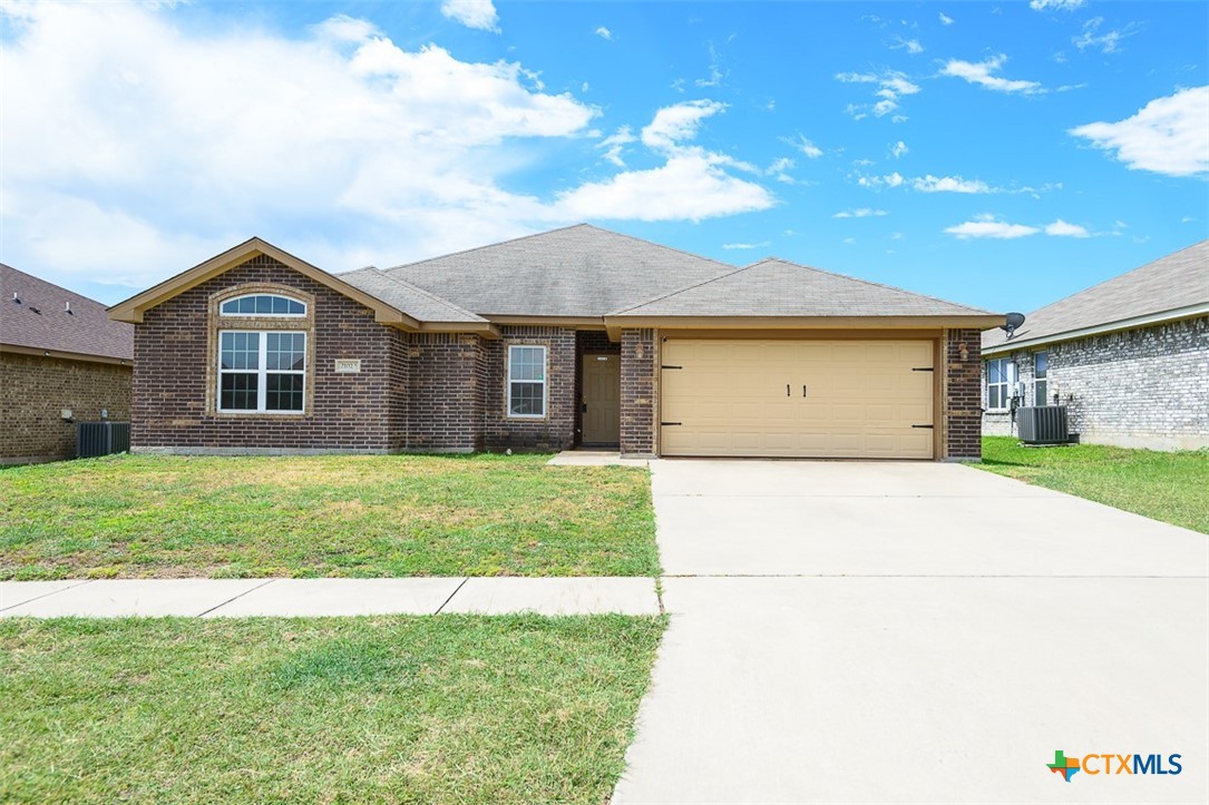 2102 Golden Eagle Drive Property Photo 1
