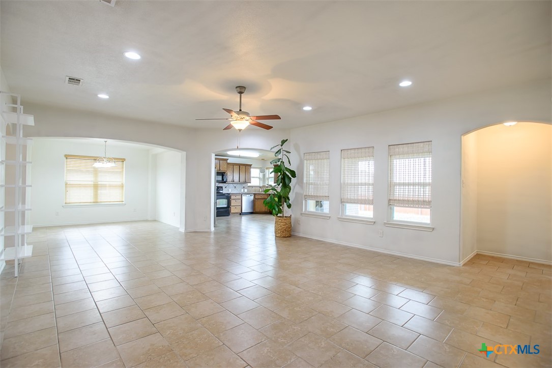 2102 Golden Eagle Drive Property Photo 7