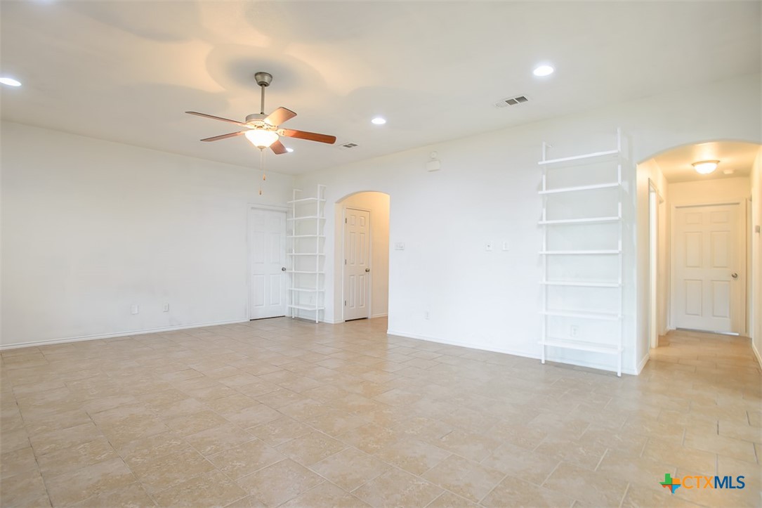 2102 Golden Eagle Drive Property Photo 9
