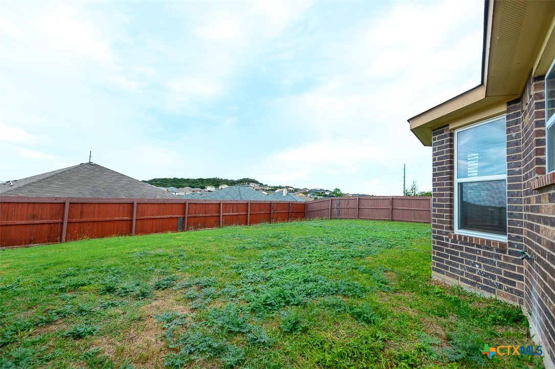 2102 Golden Eagle Drive Property Photo 21