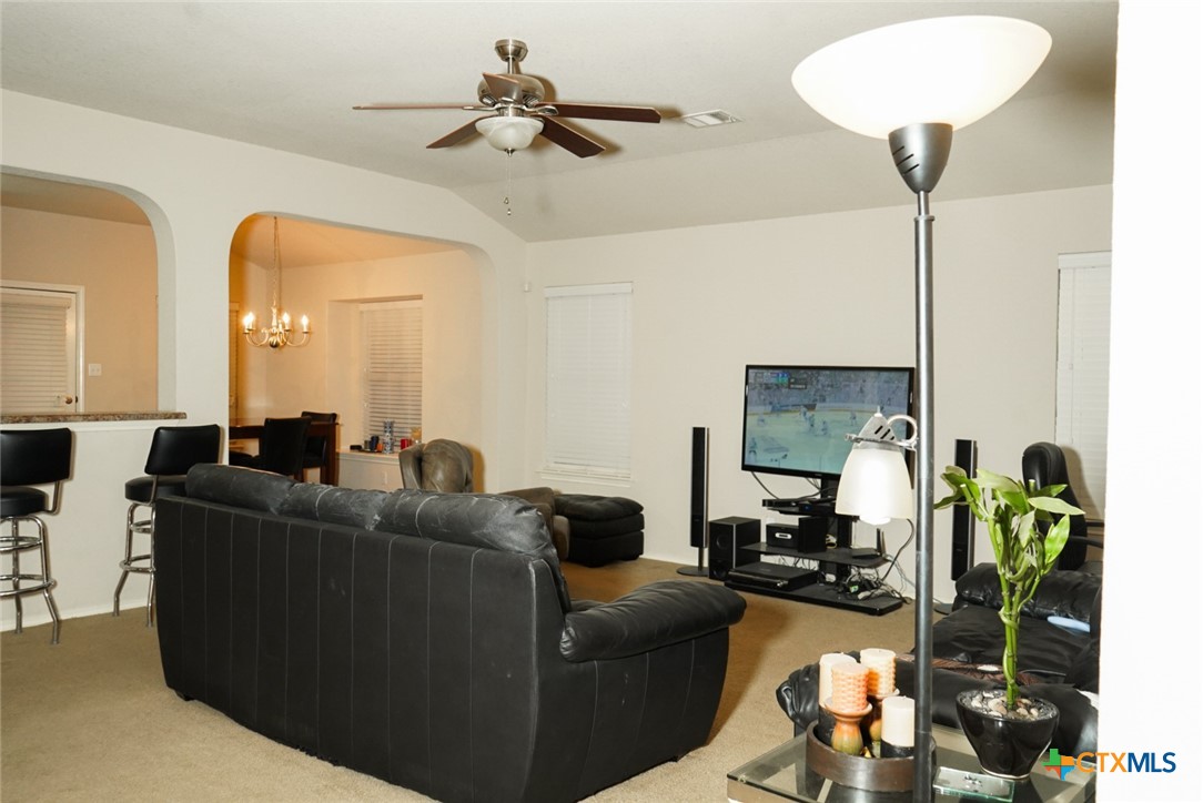 306 Wild Plum Property Photo 4