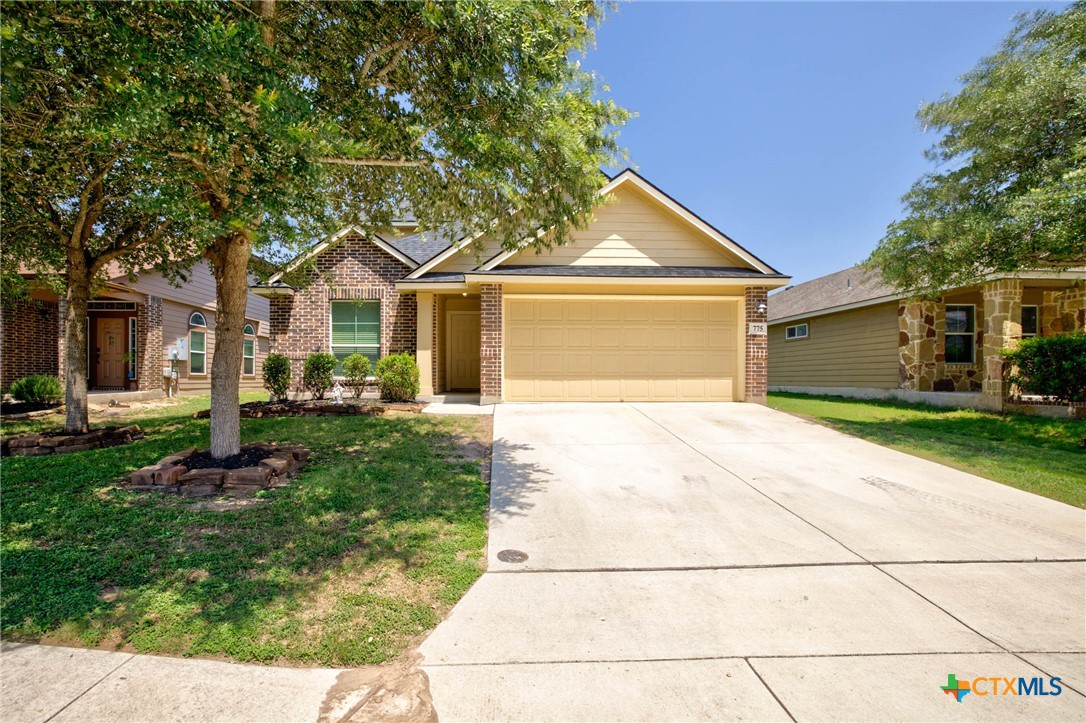 775 Spectrum Drive Property Photo 1