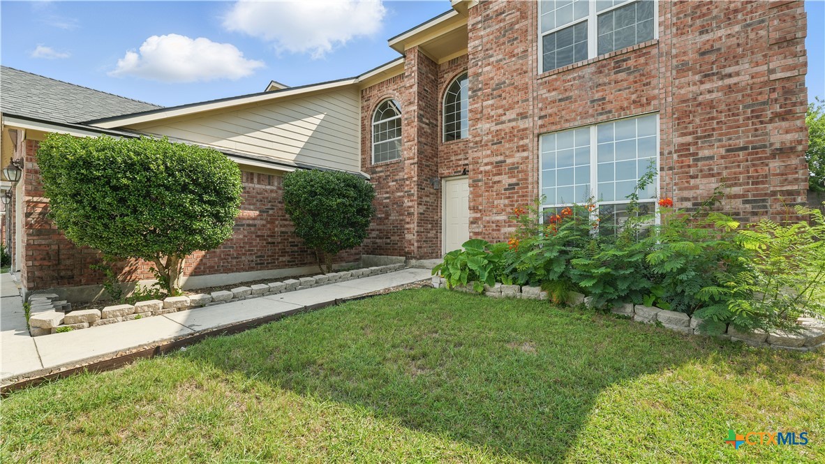 2166 Jolie Court Property Photo 3