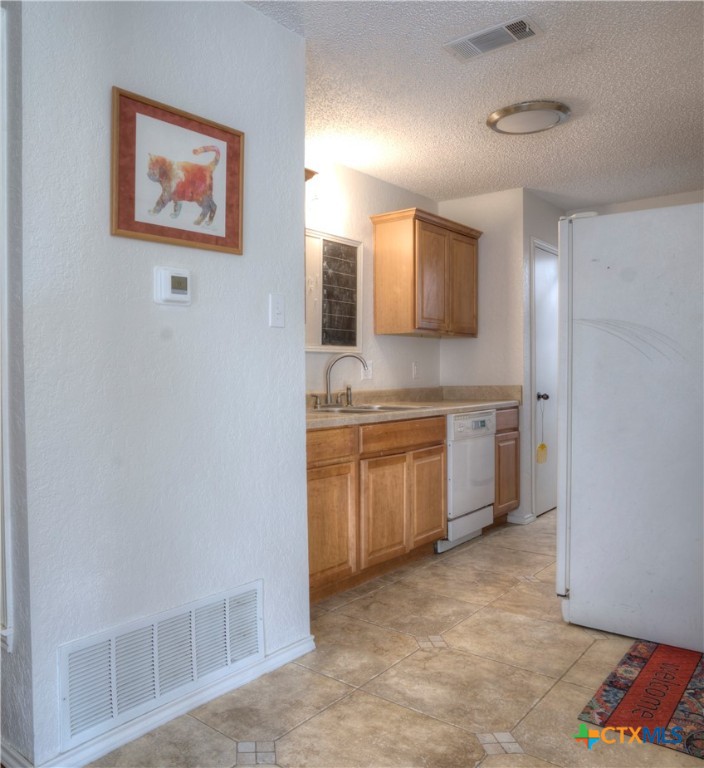 5110 Sam Houston Property Photo 6