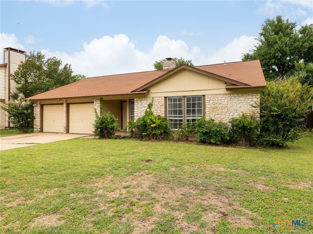 1304 Wroxton Way Property Photo 1
