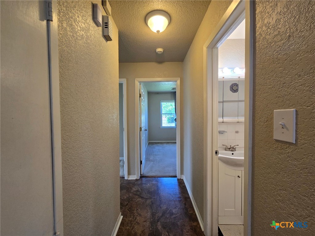 209 Easy Street Property Photo 10