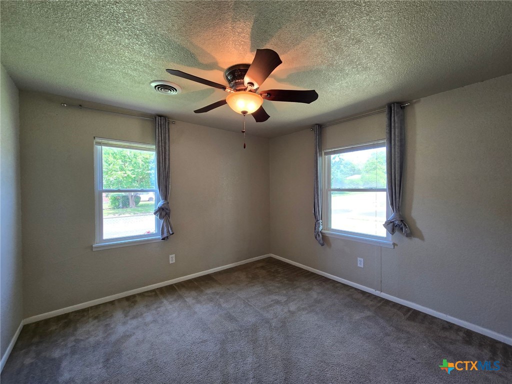 209 Easy Street Property Photo 12