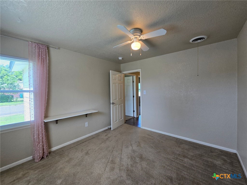 209 Easy Street Property Photo 17