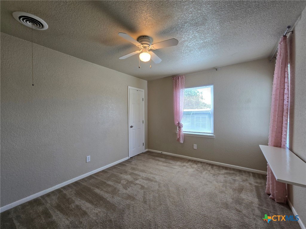 209 Easy Street Property Photo 18