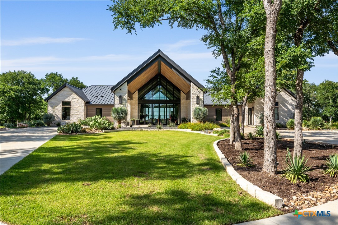 19102 Post Oak Road Property Photo 3