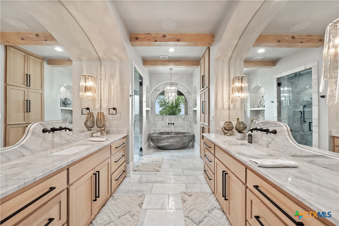 19102 Post Oak Road Property Photo 19