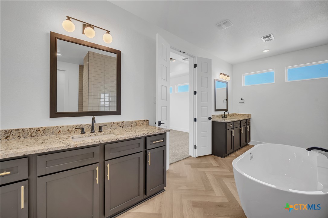 2022 Gray Fox Drive Property Photo 13