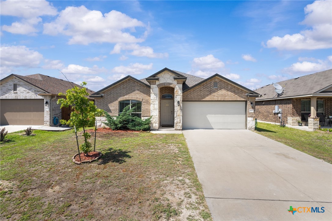 222 Highmore Court Property Photo 1