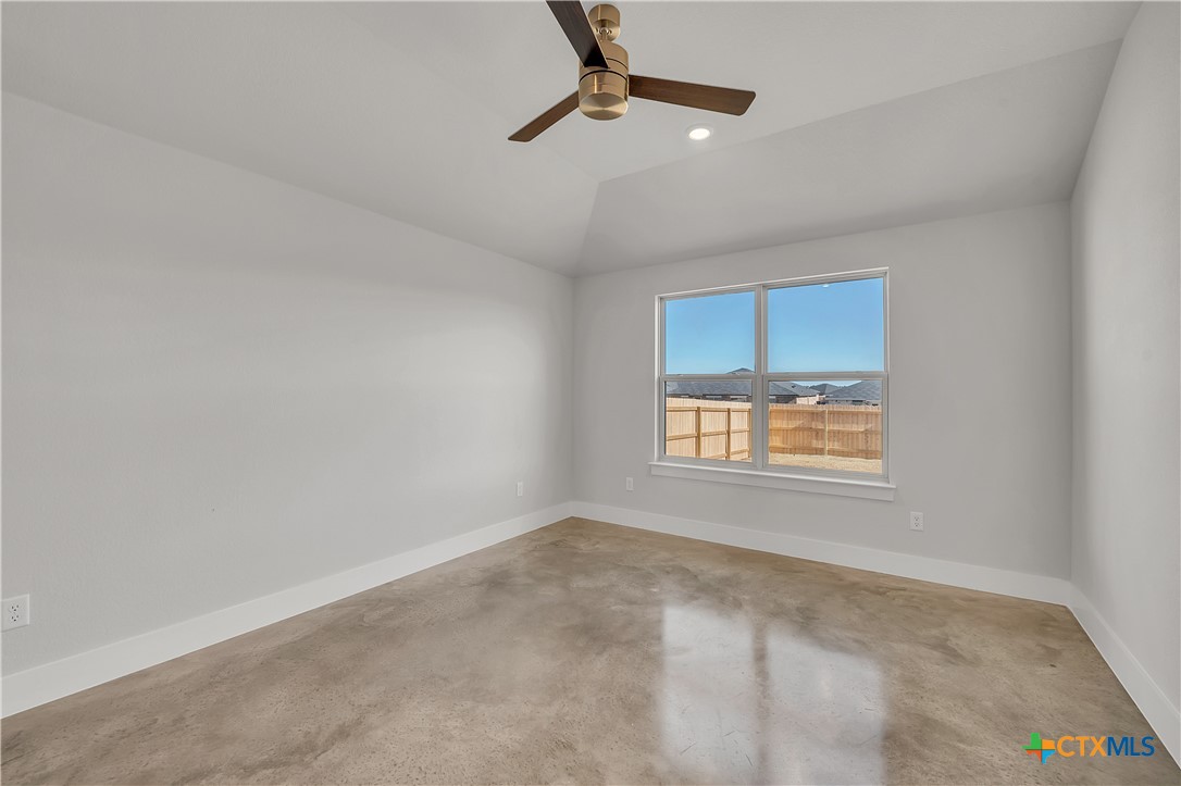 1146 Lexington Drive Property Photo 8