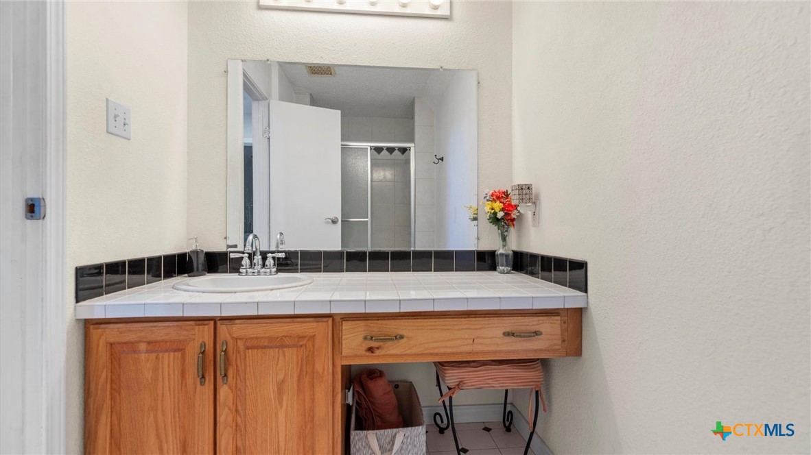 689 Abels Way Property Photo 15