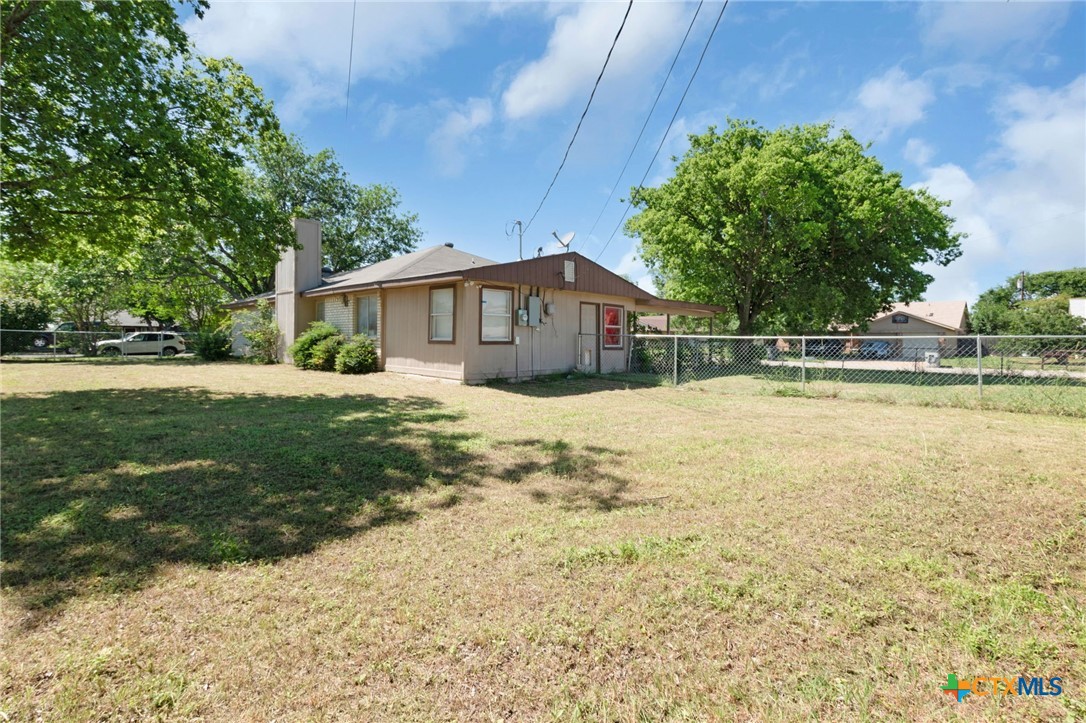 2110 Robert E Lee Drive Property Photo 3