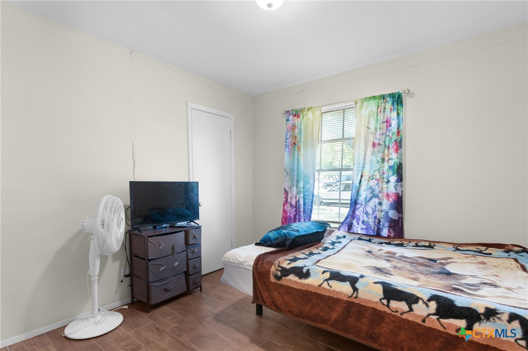 2110 Robert E Lee Drive Property Photo 14