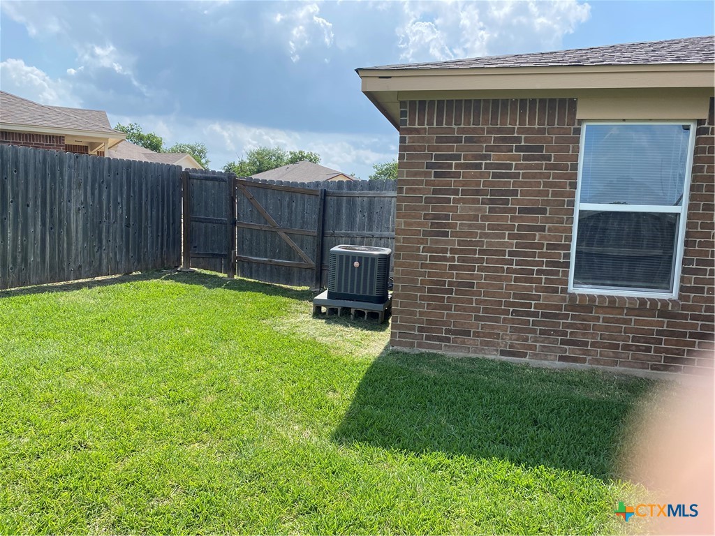 209 Ryan Circle Property Photo 2