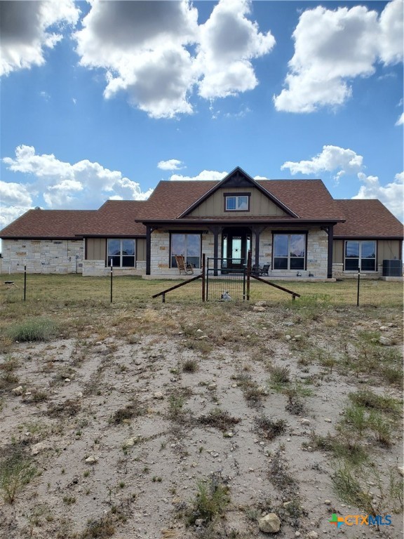 5840 County Road 202 Property Photo 1