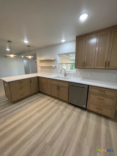 1221 N Hamilton Street Property Photo 1