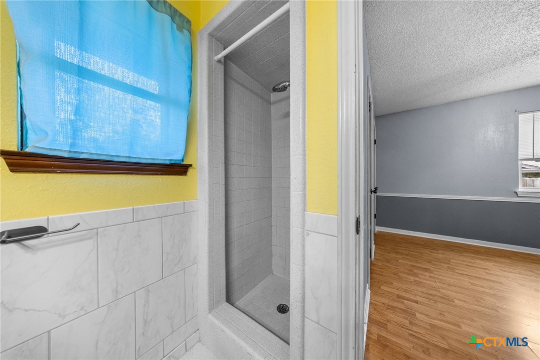 101 E Hogan Drive Property Photo 14