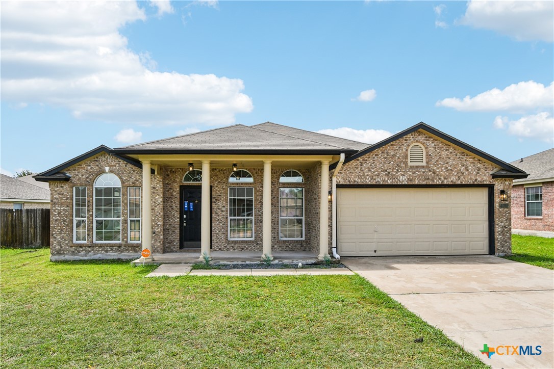 2010 Schorn Drive Property Photo 1