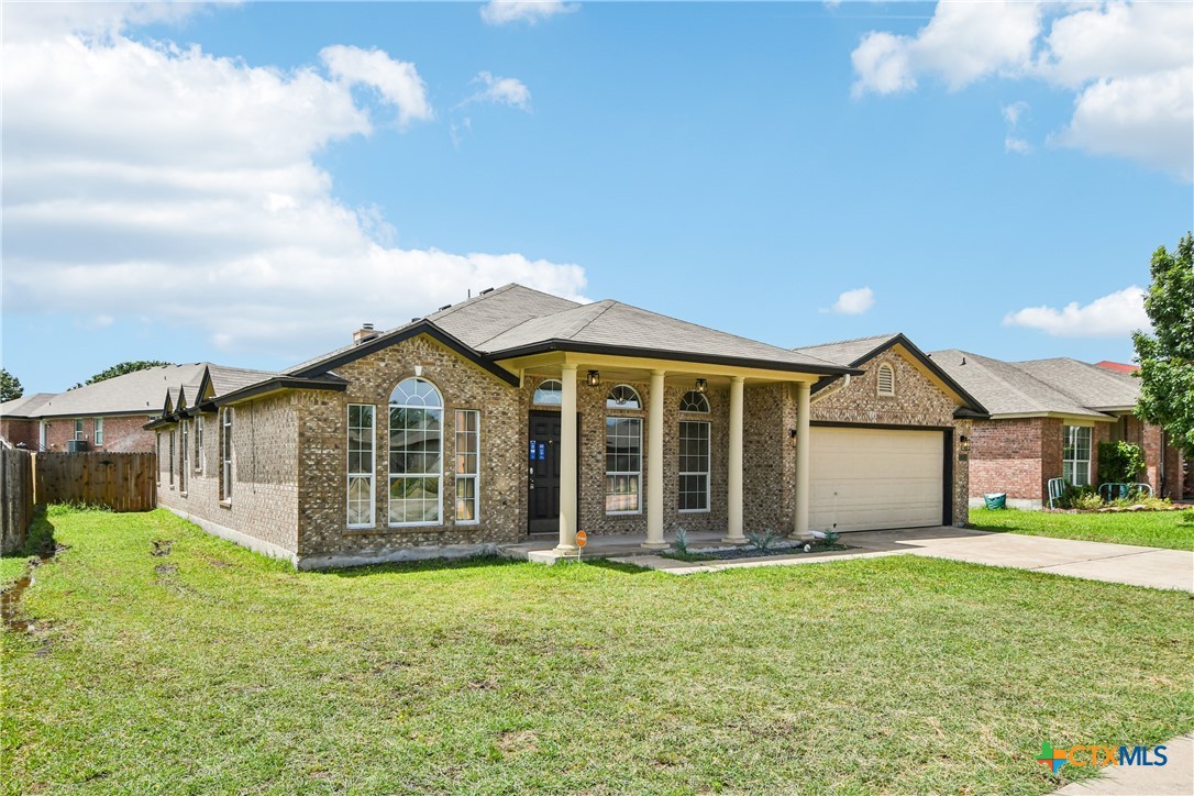 2010 Schorn Drive Property Photo 11