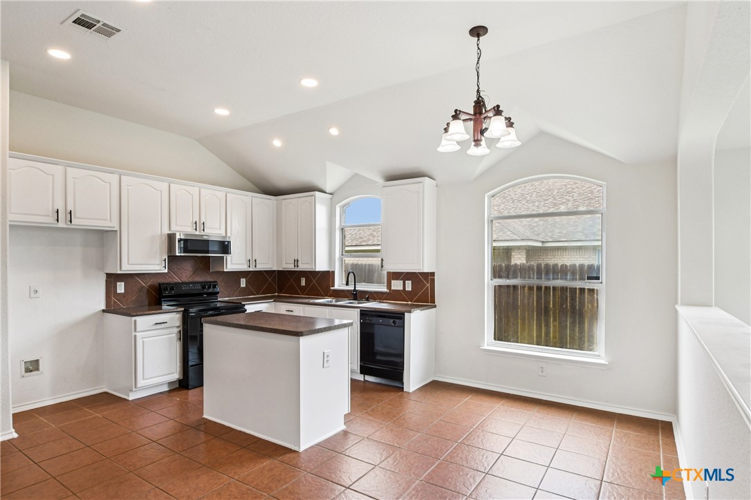 2010 Schorn Drive Property Photo 22