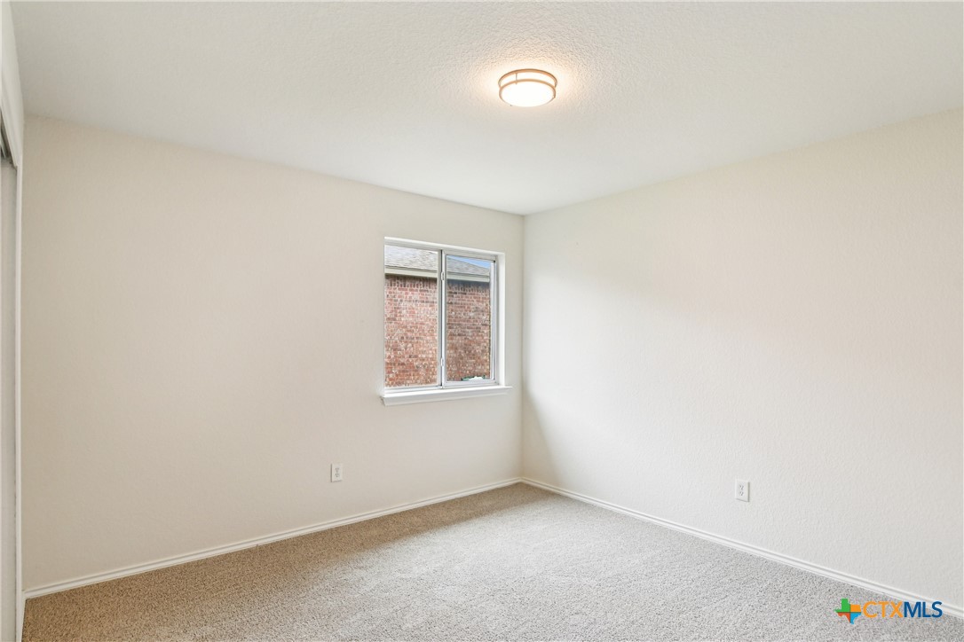 2010 Schorn Drive Property Photo 27