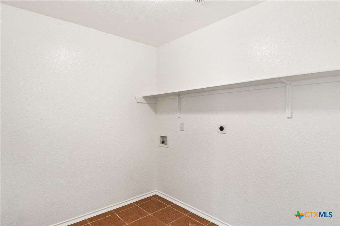 2010 Schorn Drive Property Photo 29