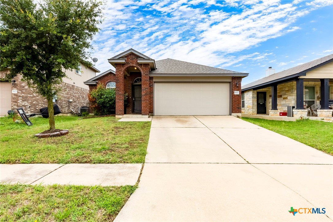 9611 Fratelli Court Property Photo 1