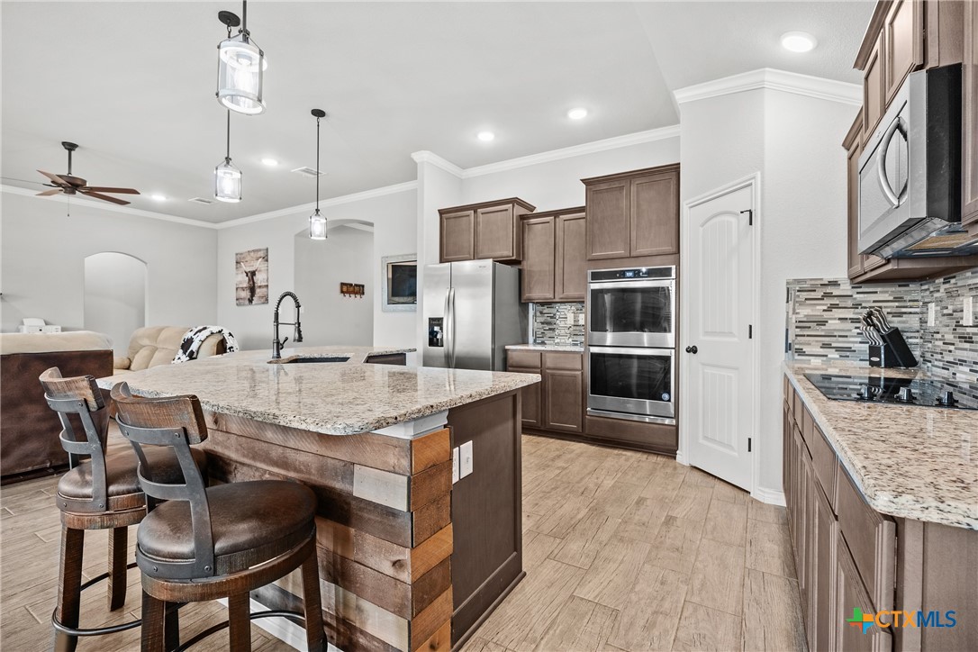 7511 Wind Chime Way Property Photo 10