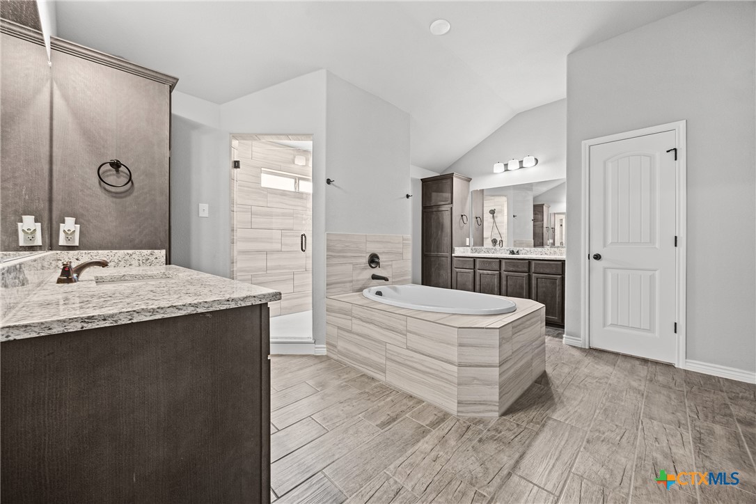 7511 Wind Chime Way Property Photo 19