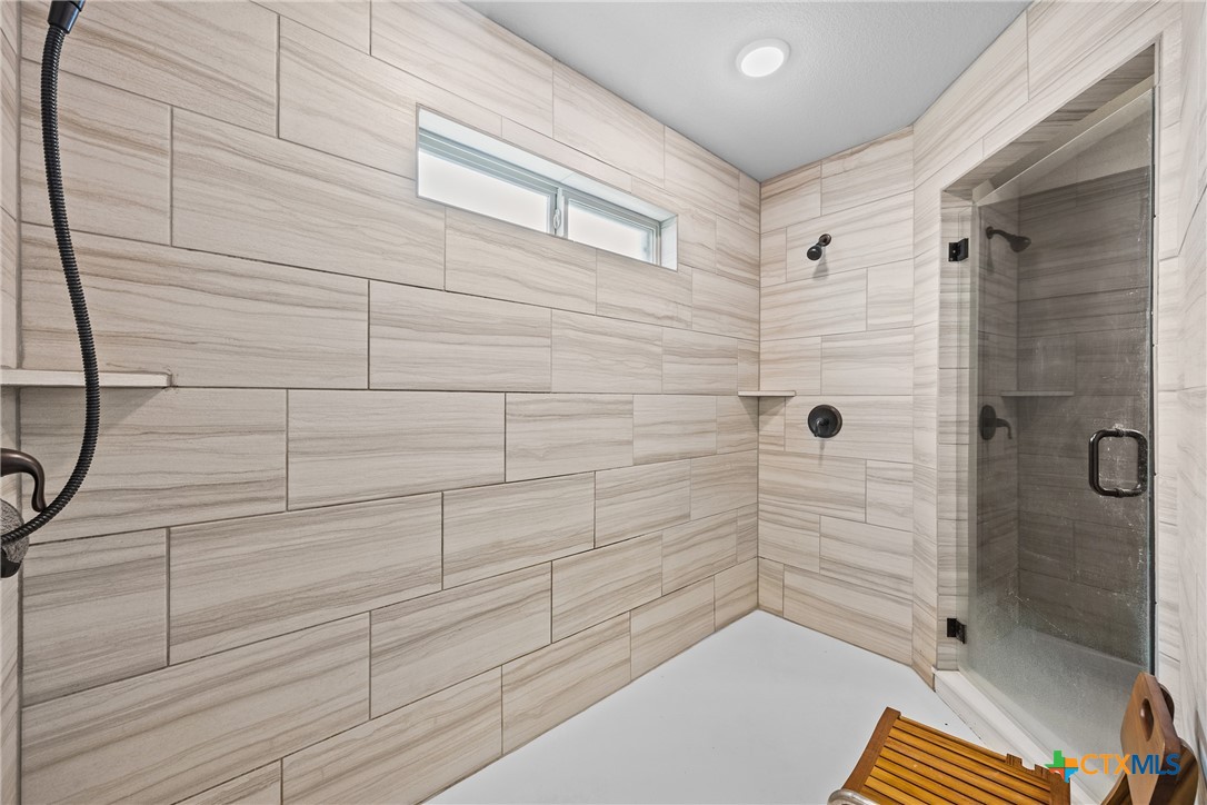 7511 Wind Chime Way Property Photo 22