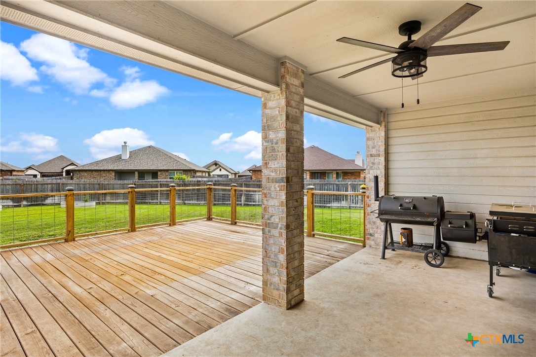 7511 Wind Chime Way Property Photo 31