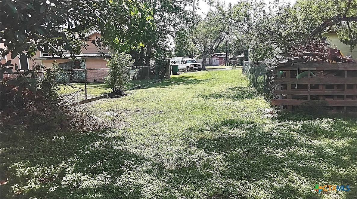 000 N Ben Wilson Street Property Photo 5
