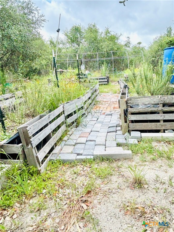 582 Adolfo Drive Property Photo 23