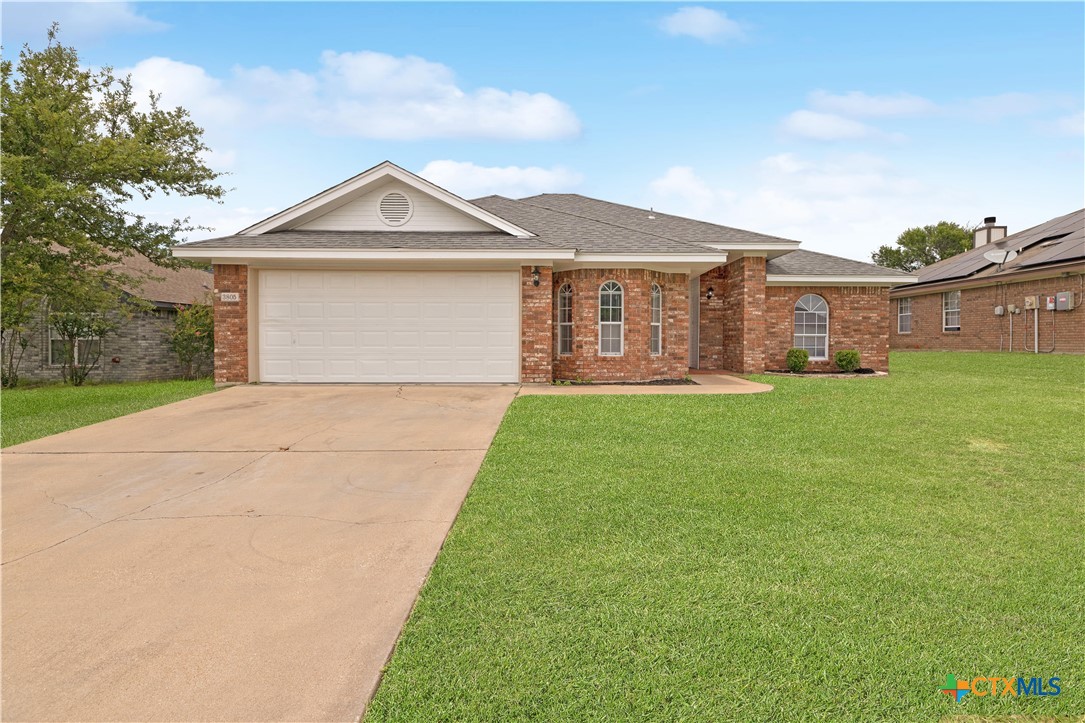 3805 Lone Oak Drive Property Photo 1