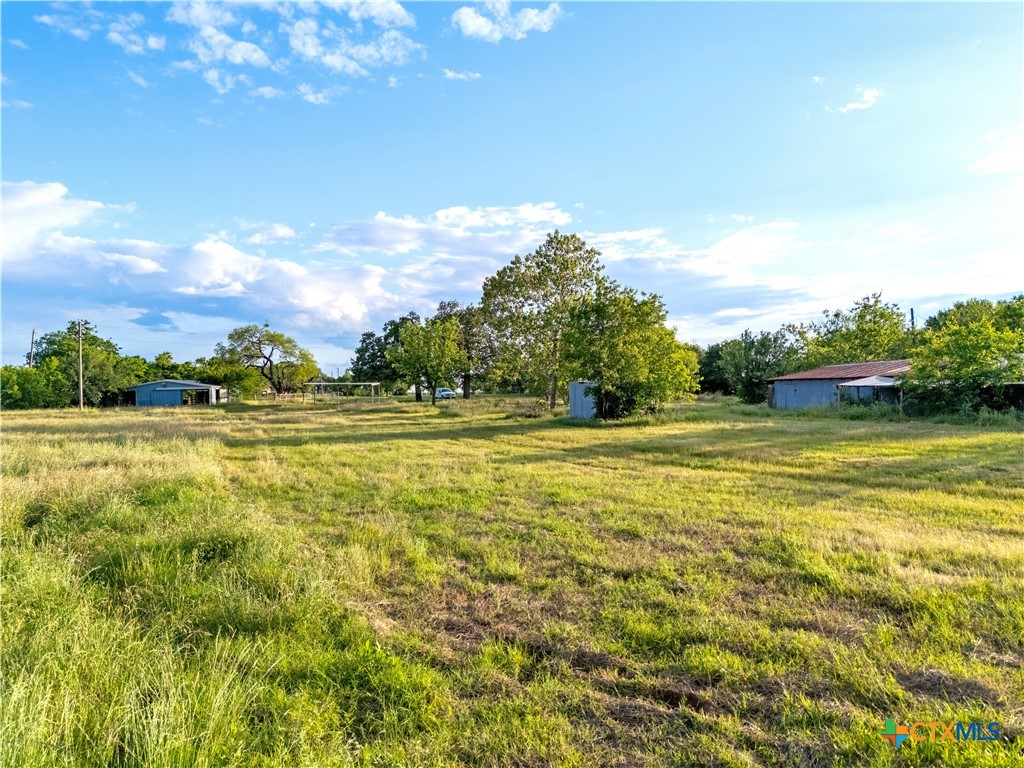 980 N League Ranch Road Property Photo 9