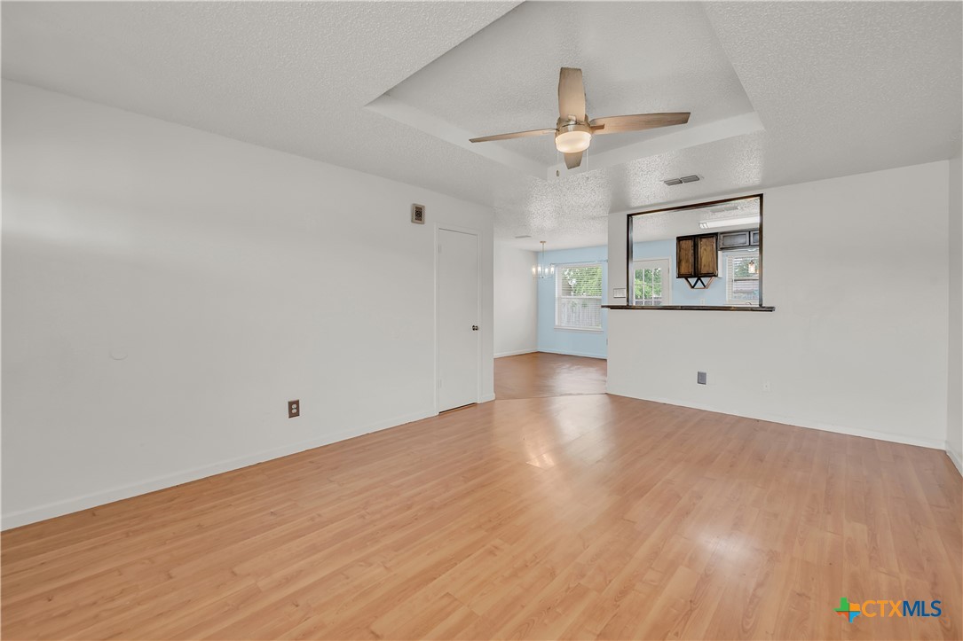 105 Boxer Street Property Photo 4