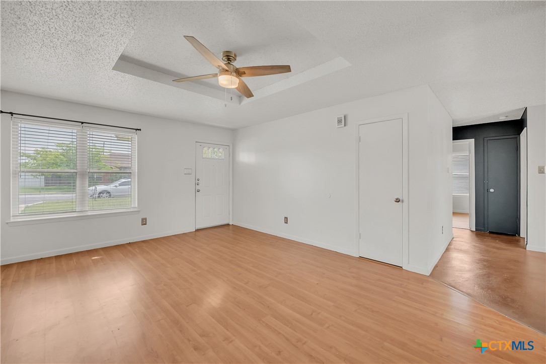 105 Boxer Street Property Photo 5