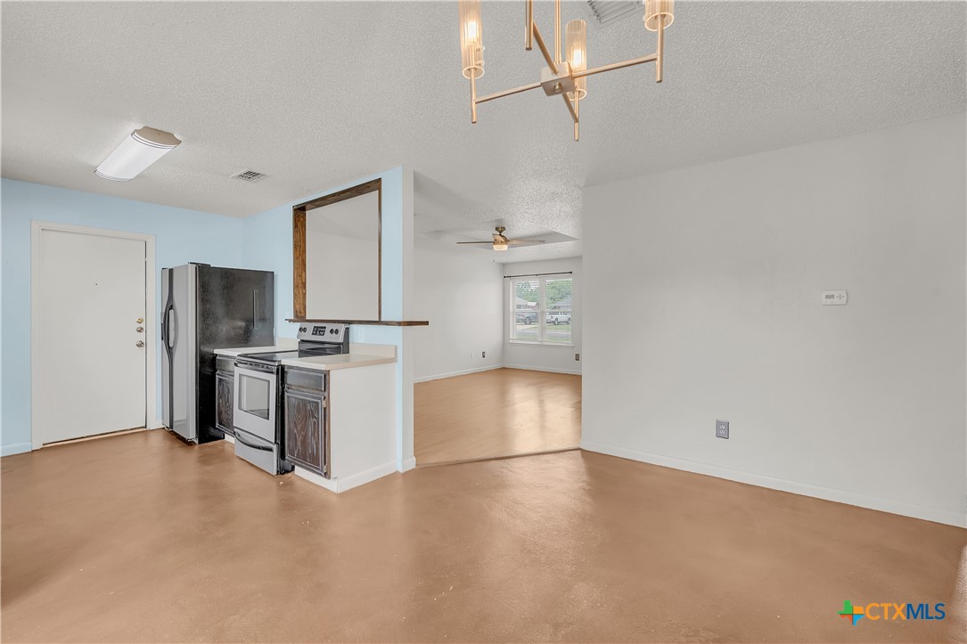 105 Boxer Street Property Photo 10