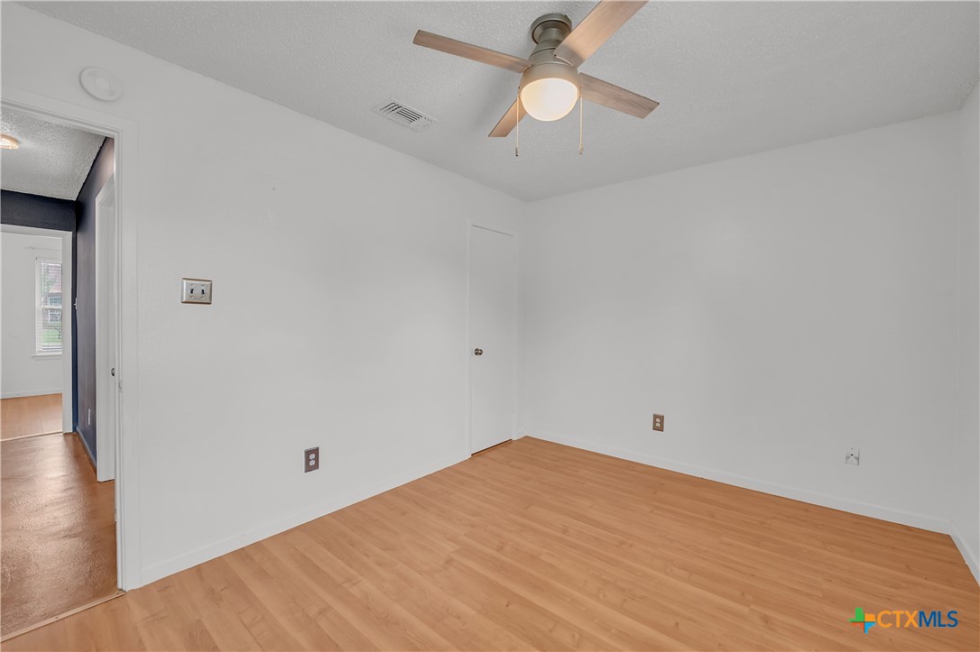 105 Boxer Street Property Photo 13