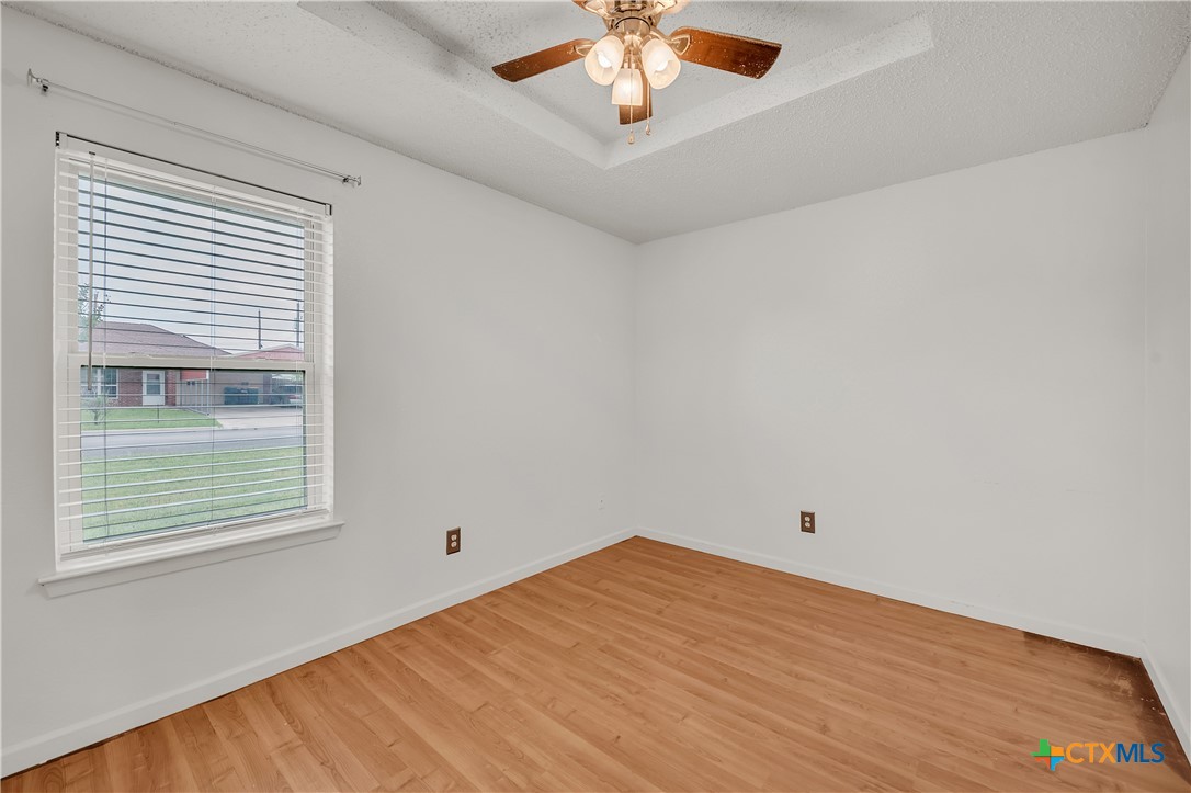 105 Boxer Street Property Photo 17