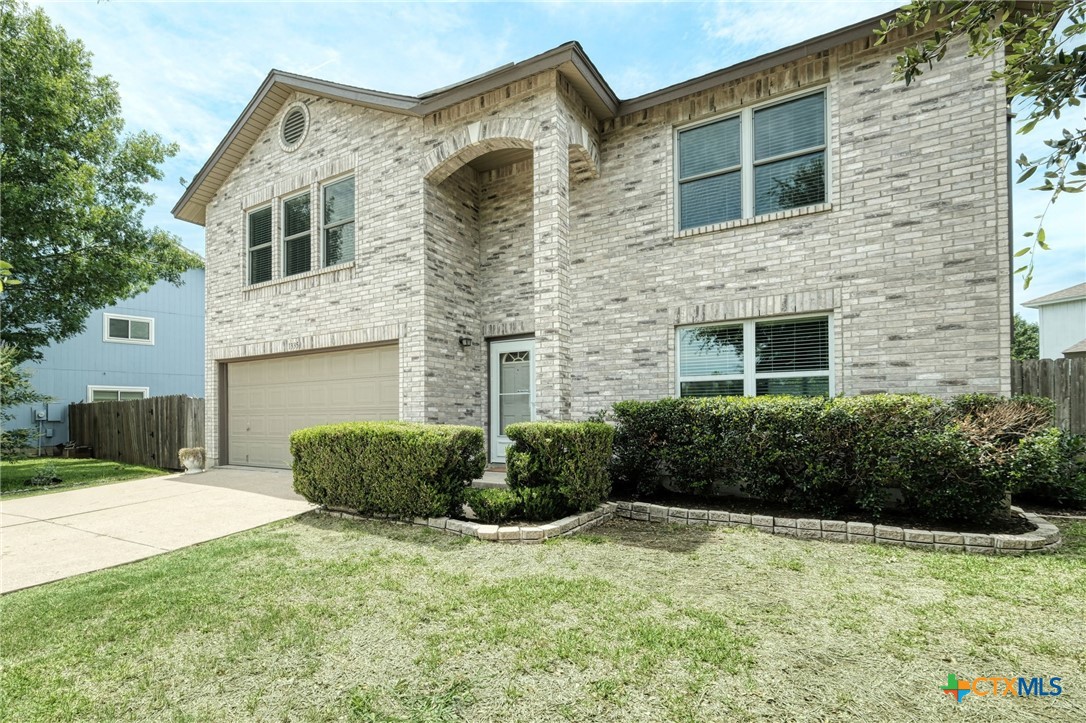 1335 Lakeside Loop Property Photo 6