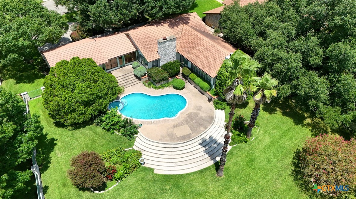 210 Oak Creek Circle
